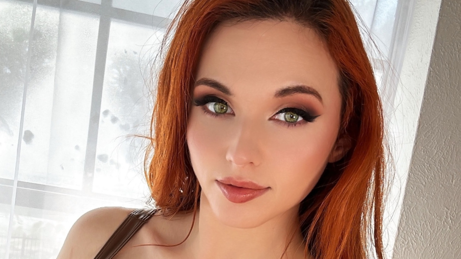 Amouranth beautiful twitch streamer - Amouranth Nude Sexy Pics